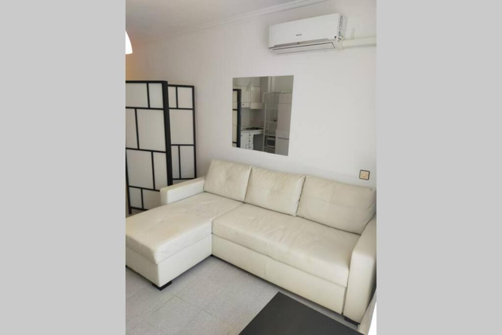 Estudio Comodo En Torrevieja Ngoại thất bức ảnh