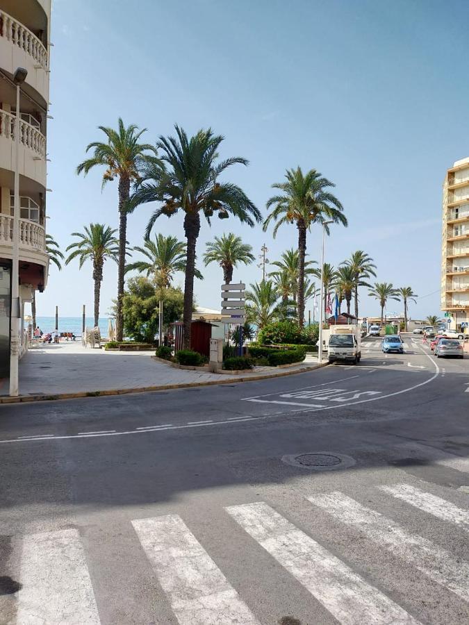 Estudio Comodo En Torrevieja Ngoại thất bức ảnh